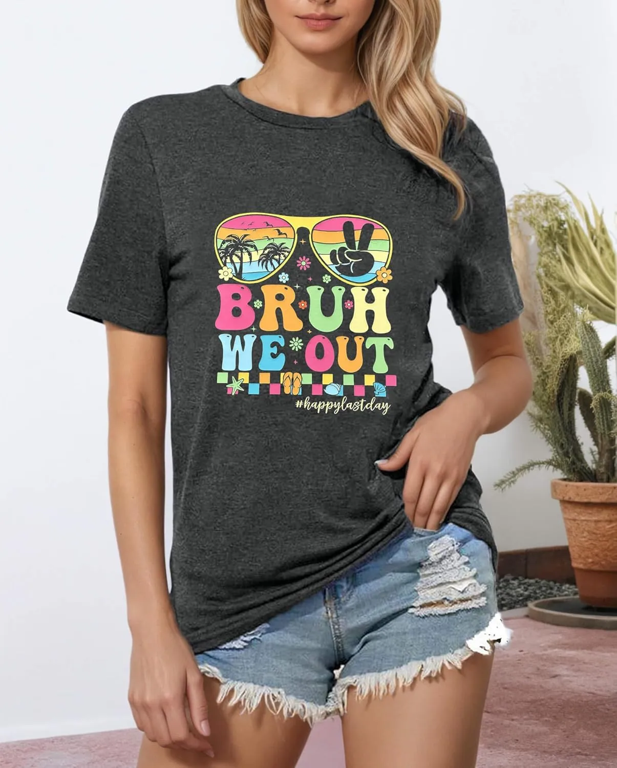 Last Day of School Teacher Shirt Womens Schools Out for Summer T-Shirt Happy Last Day Tee Tops