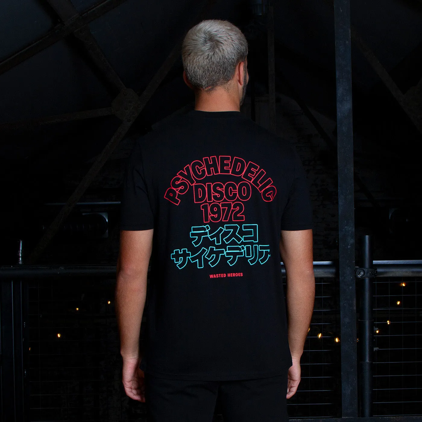 Outline 1972 Psychedelic Disco Back Print - Tshirt - Black