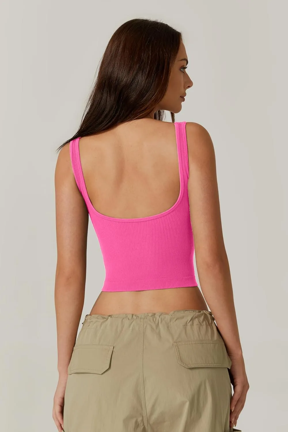 QINSEN Womens Sleeveless Cropped Rib Knit Seamless Sweetheart Neckline Going Out Tank Tops